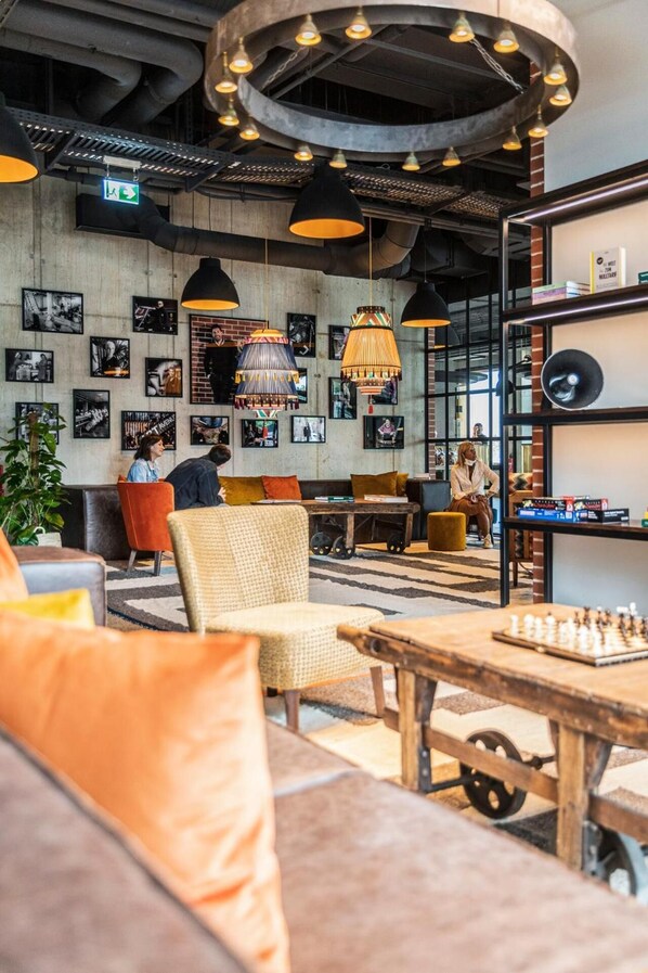 Sala de estar en el lobby