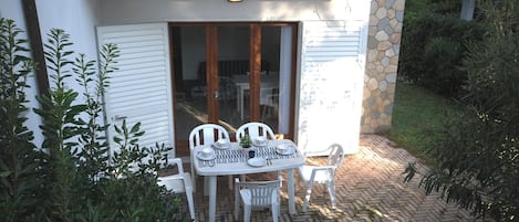 Apartment, 2 Bedrooms (C-6) | Terrace/patio