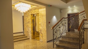 Interior - Hotel Boka (Tirana)
