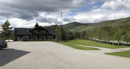 Toftemo Turiststasjon Hytter