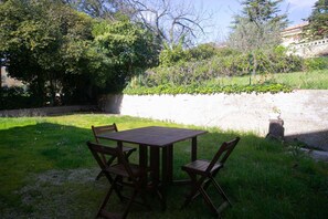 Outdoor dining - N151 - Numana, delightful two-room apartment with porch (Numana)