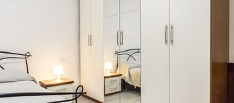 N151 - Numana, delightful two-room apartment with porch