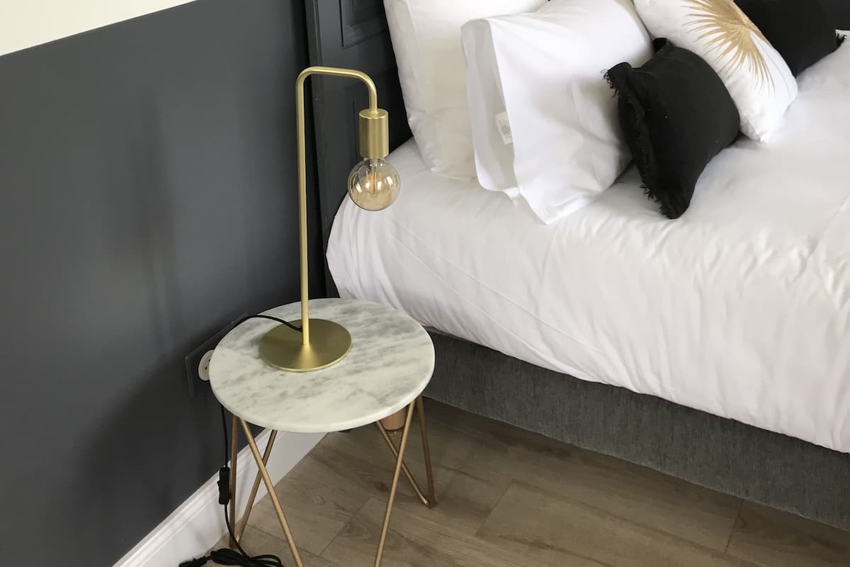 Quadruple Room, Non Smoking (Classic) | Individually decorated, individually furnished, desk, soundproofing