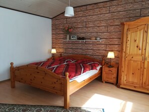 1 chambre, Wi-Fi gratuit, draps fournis