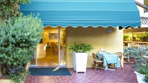 Property entrance - Hotel Meridiana (Campo nell'Elba)