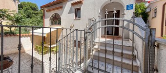 Holiday House for Four Persons With two Bedrooms