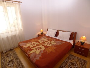 Apartment (2 Bedrooms) | 2 Schlafzimmer, Bettwäsche