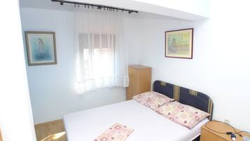Apartment (3 Bedrooms)
