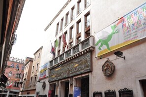 Exterior - Grimaldi Apartments - Corte Contarina (Venice)