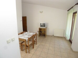Lägenhet (2 Bedrooms) | 2 sovrum, gratis wi-fi och sängkläder