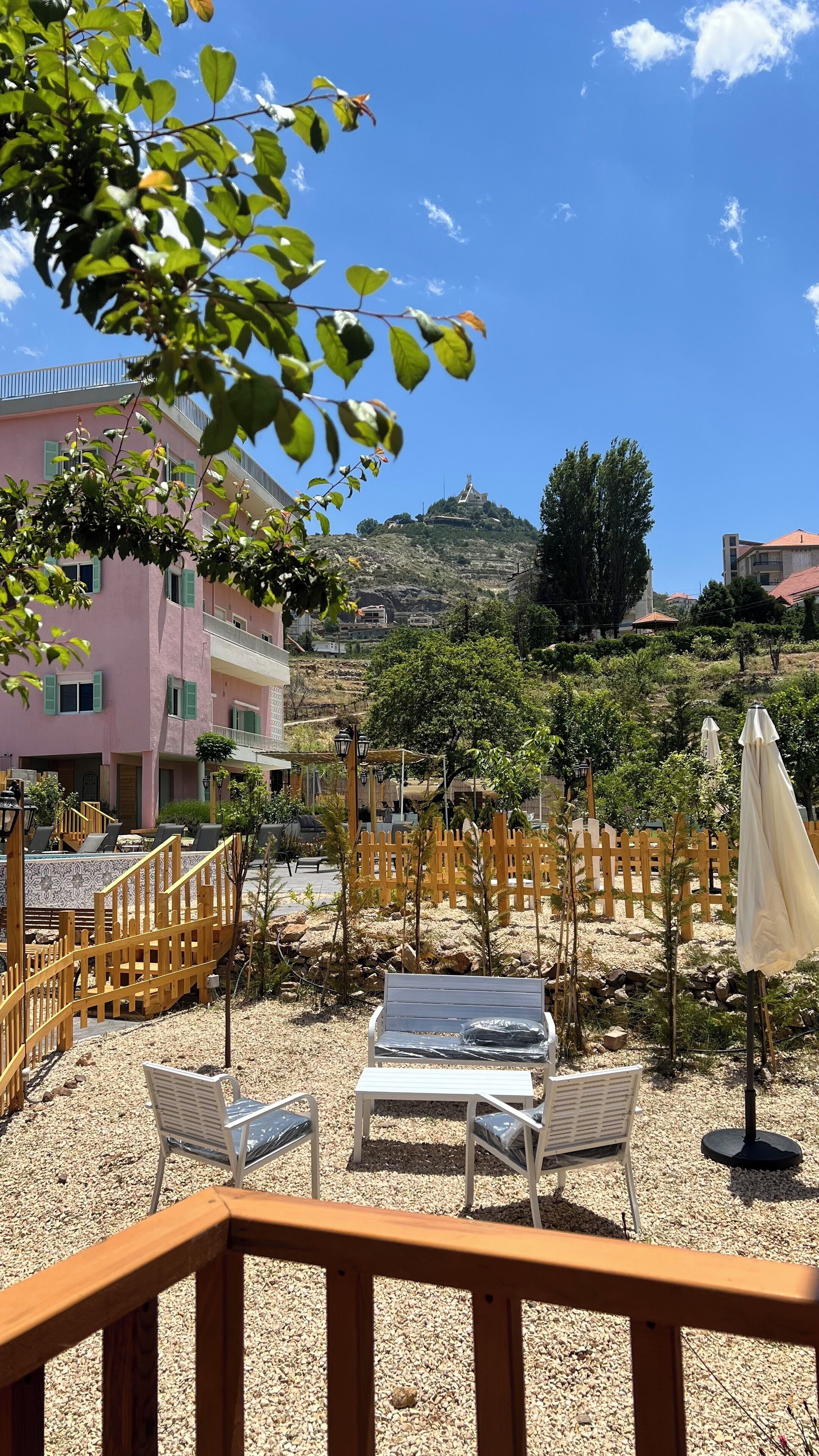 Cabana conforto | Frigobar, cofres nos quartos, escrivaninha