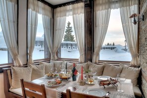Restaurant - Mountain Lake Hotel (Smolyan)