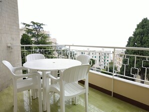 Apartment, 1 Schlafzimmer | Ausblick vom Zimmer