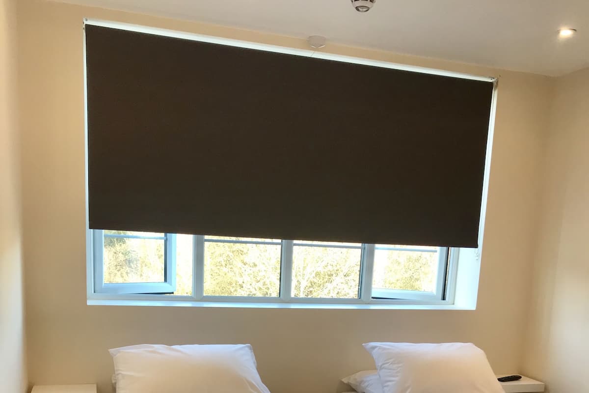 Habitación con 2 camas individuales | Ropa de cama hipoalergénica, wifi gratis y ropa de cama