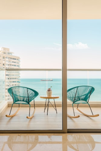 Grand Marina Santa Marta