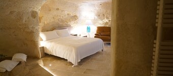 Cinque Elementi Sassi Matera