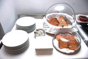Breakfast buffet - Hotel Sole (Sarandë)