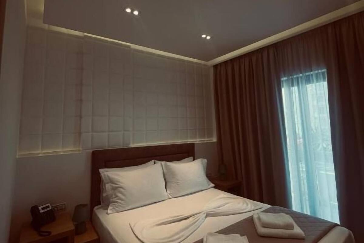 Double Room, Pool View | In-room safe, soundproofing, WiFi (free), bed sheets