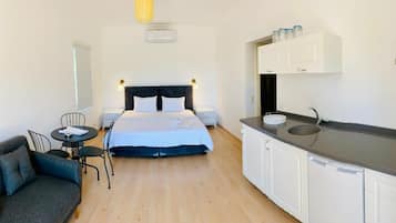 Design Apartment | Egyptian cotton sheets, premium bedding, Select Comfort beds