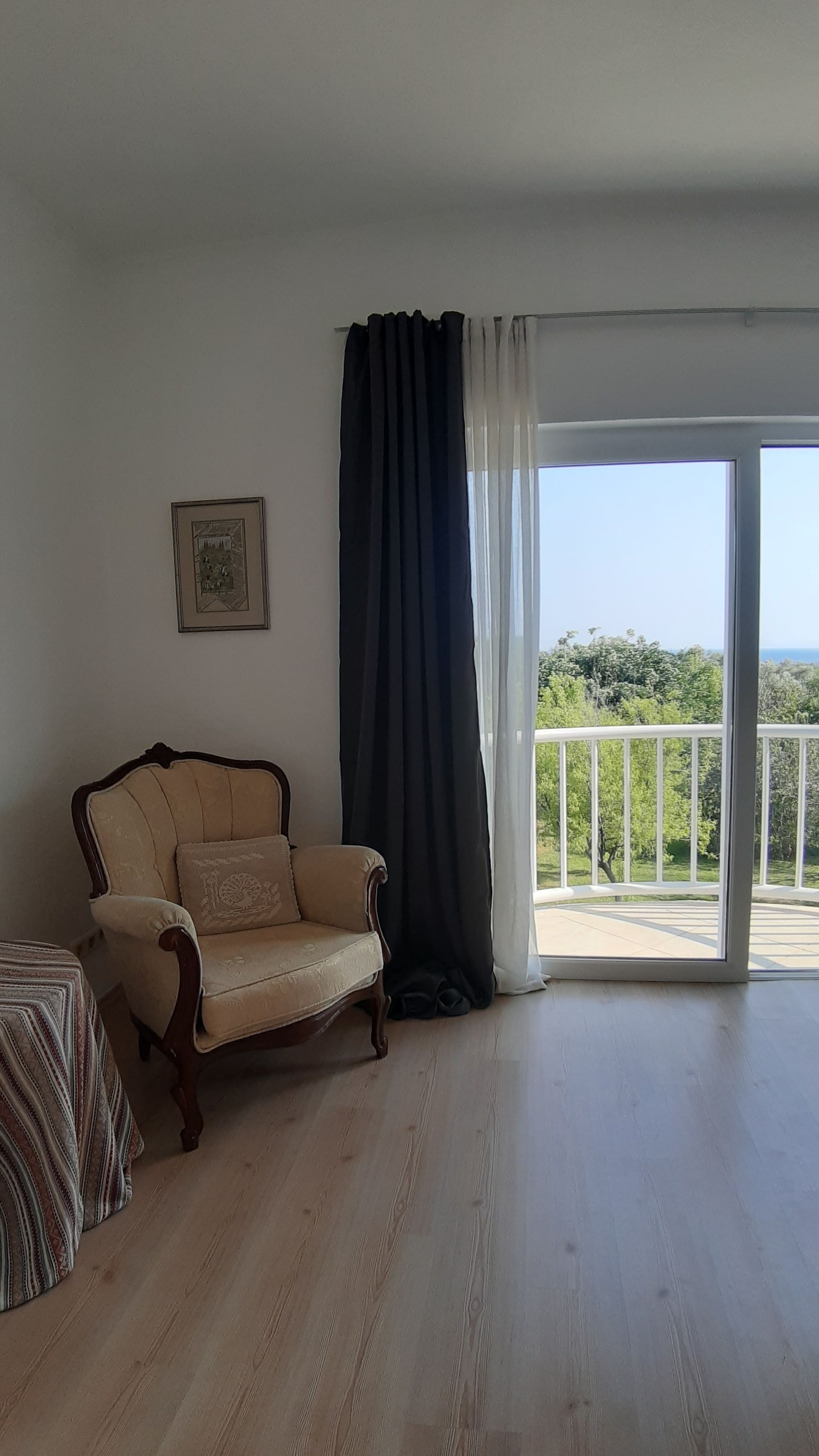 family apartment | living area