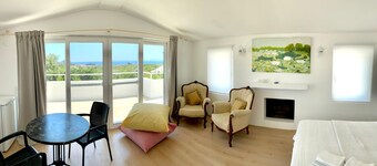 Villa White