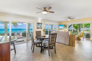 Dining - Popular Beachfront Condo directly on Simpson Bay beach in St. Maarten (Simpson Bay Village)