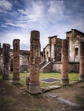 City view from property - B&B Pompei Olympus (Pompei)