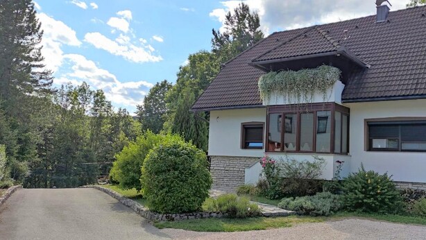 Exterior - Rooms Radmila, (11623), Plitvicka jezera, hr (Plitvicka jezera)