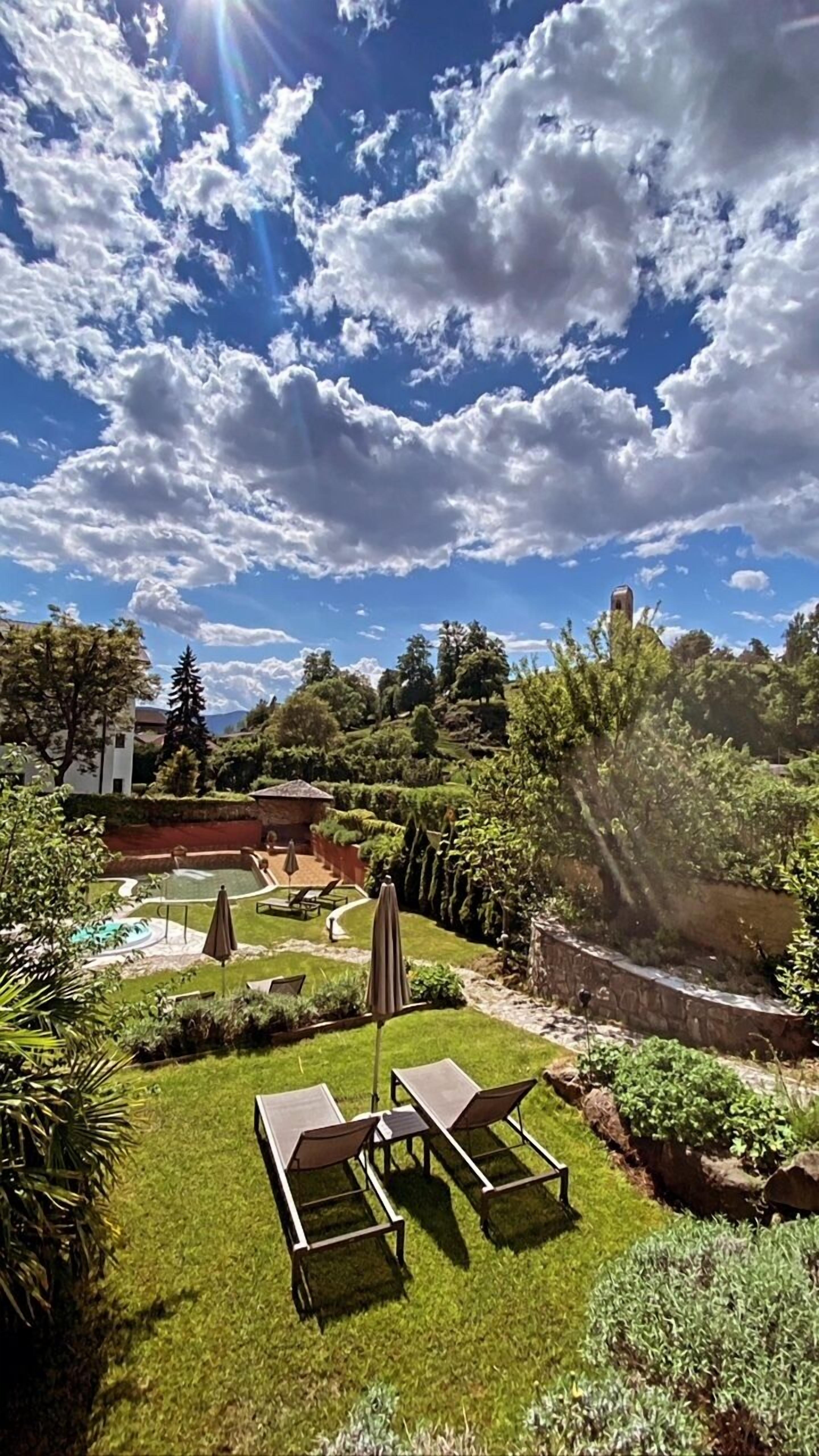 Indoor pool, seasonal outdoor pool