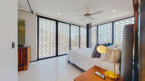 1 chambre, fer et planche à repasser, accès à Internet, literie fournie
