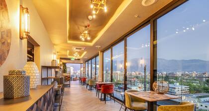 Hotel Nodo - Primer hotel explorador urbano