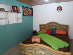 Deluxe Room, 1 Queen Bed | In-room safe, free WiFi - BoGo Hostel & Rooftop (Bogotá)