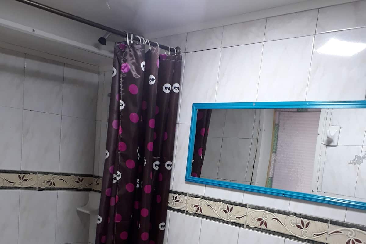 Shared Dormitory, Women only, Shared Bathroom (4 pax) | Bathroom