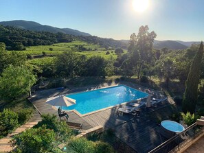 Piscine extérieure, piscine chauffée