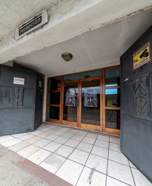 Property entrance - Hotel Canada (Quetzaltenango)