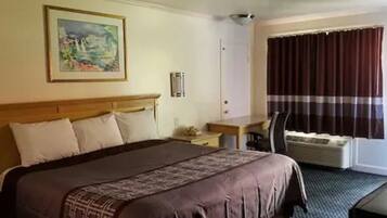 Desk, blackout curtains, free WiFi, bed sheets