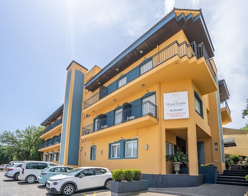 Hostal Esteba