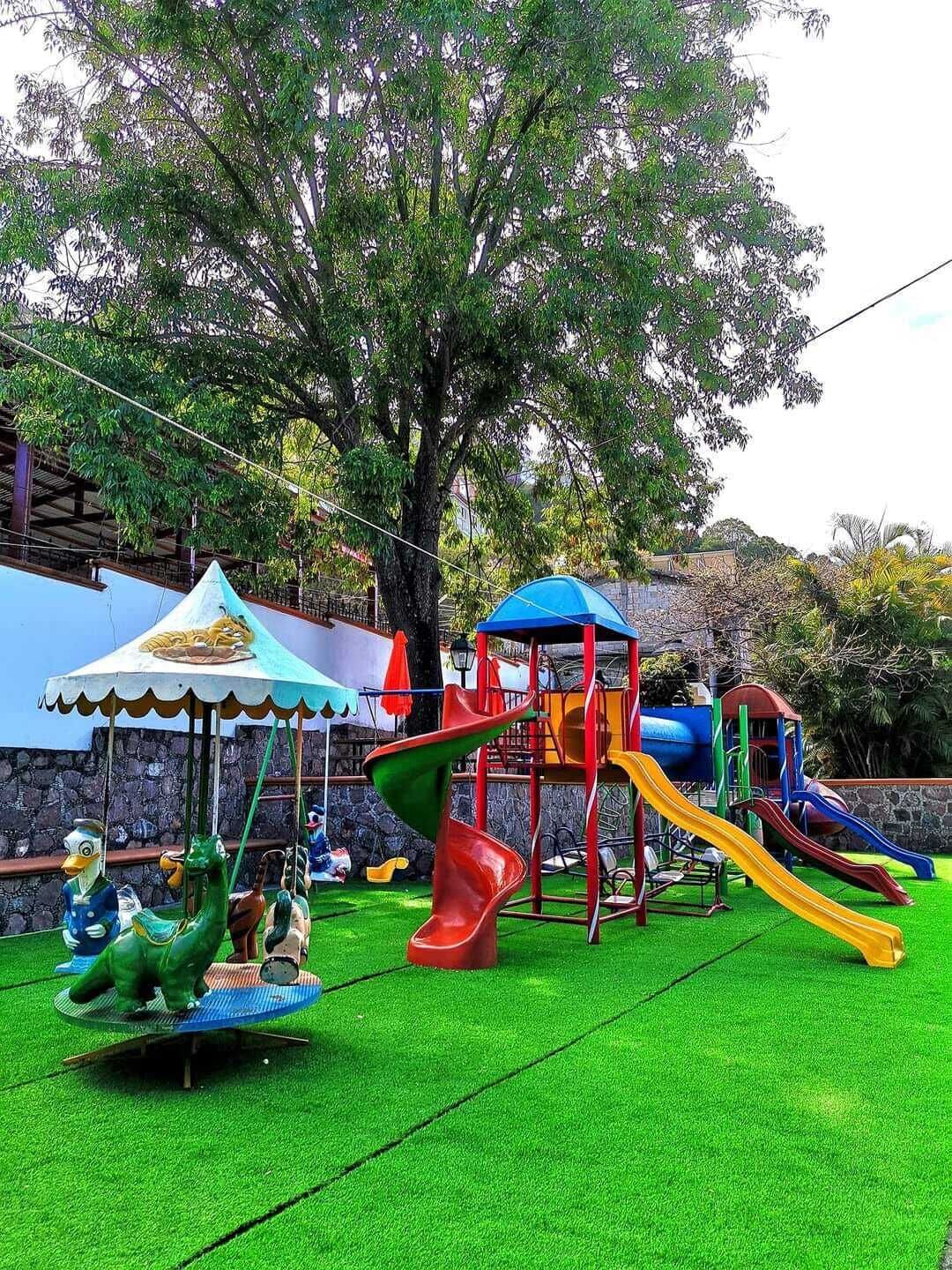 children’s play area – outdoor