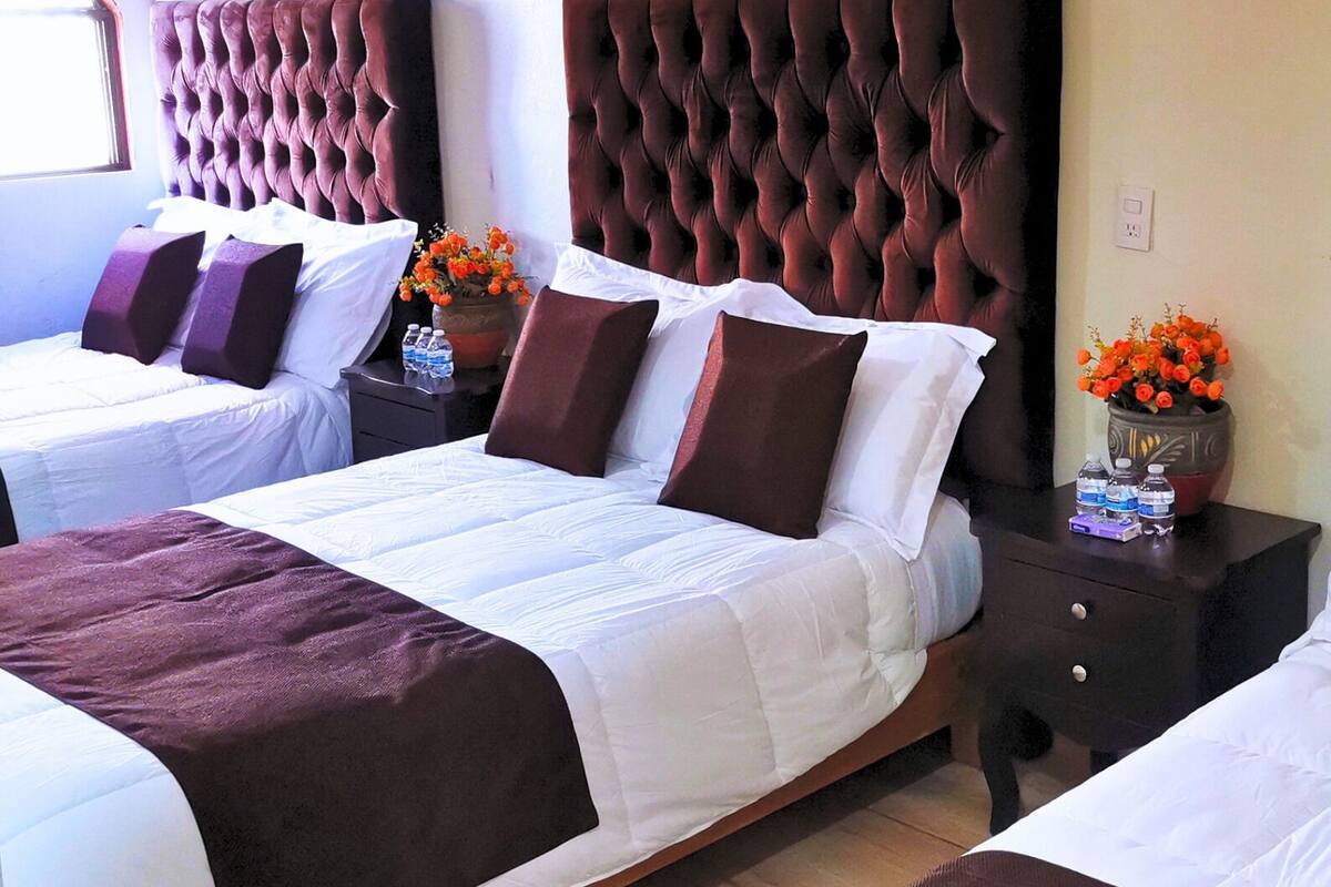 sextuple room | 1 bedroom, bed sheets