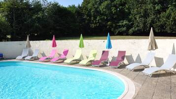 Piscina externa, piscina aquecida