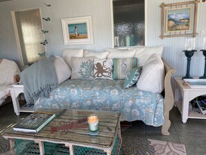 3 bedrooms, in-room safe, desk, iron/ironing board