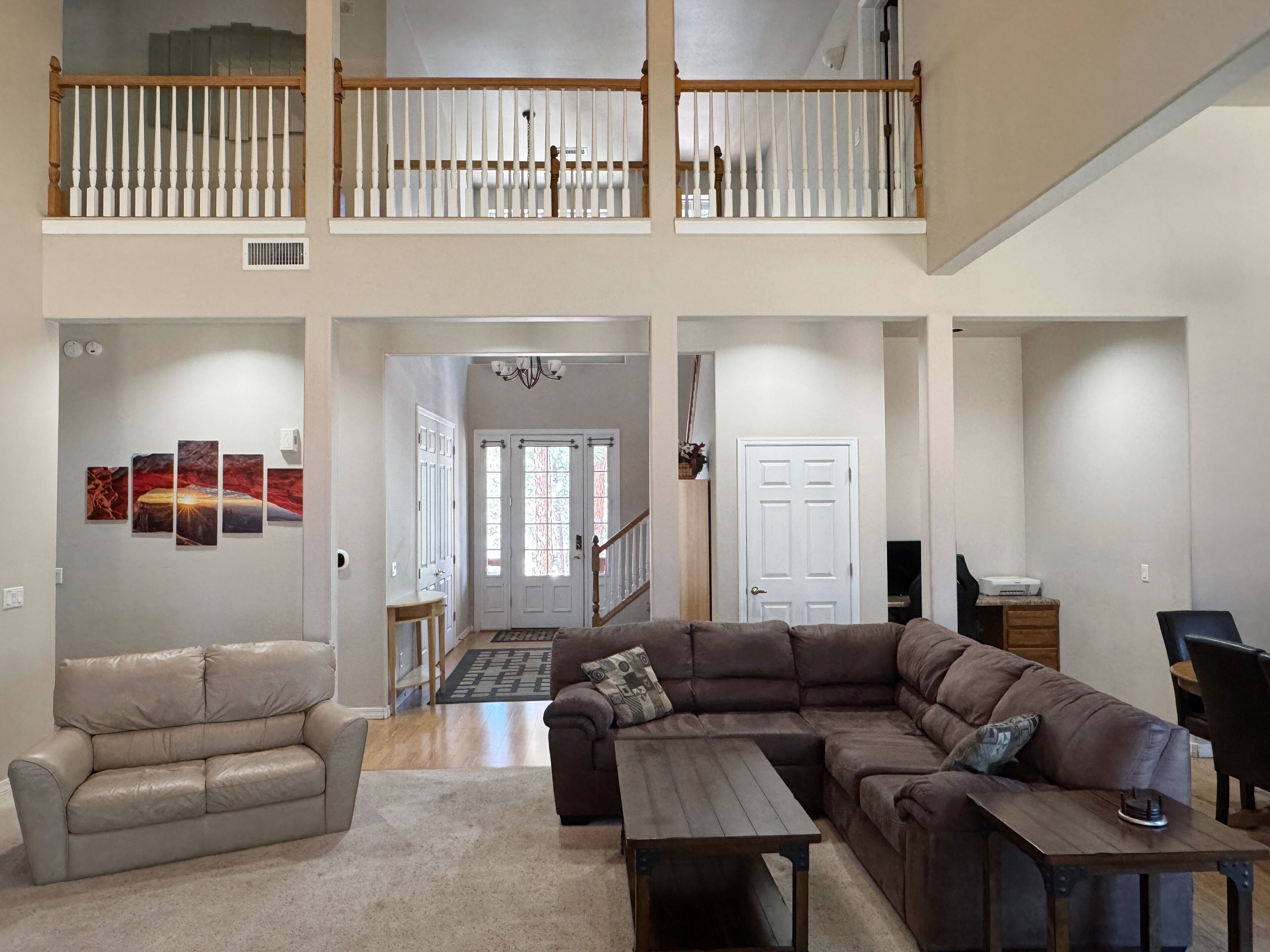 Smart TV, fireplace, DVD player, table football