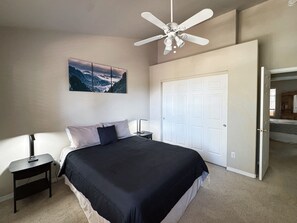 5 bedrooms, desk, iron/ironing board, travel cot