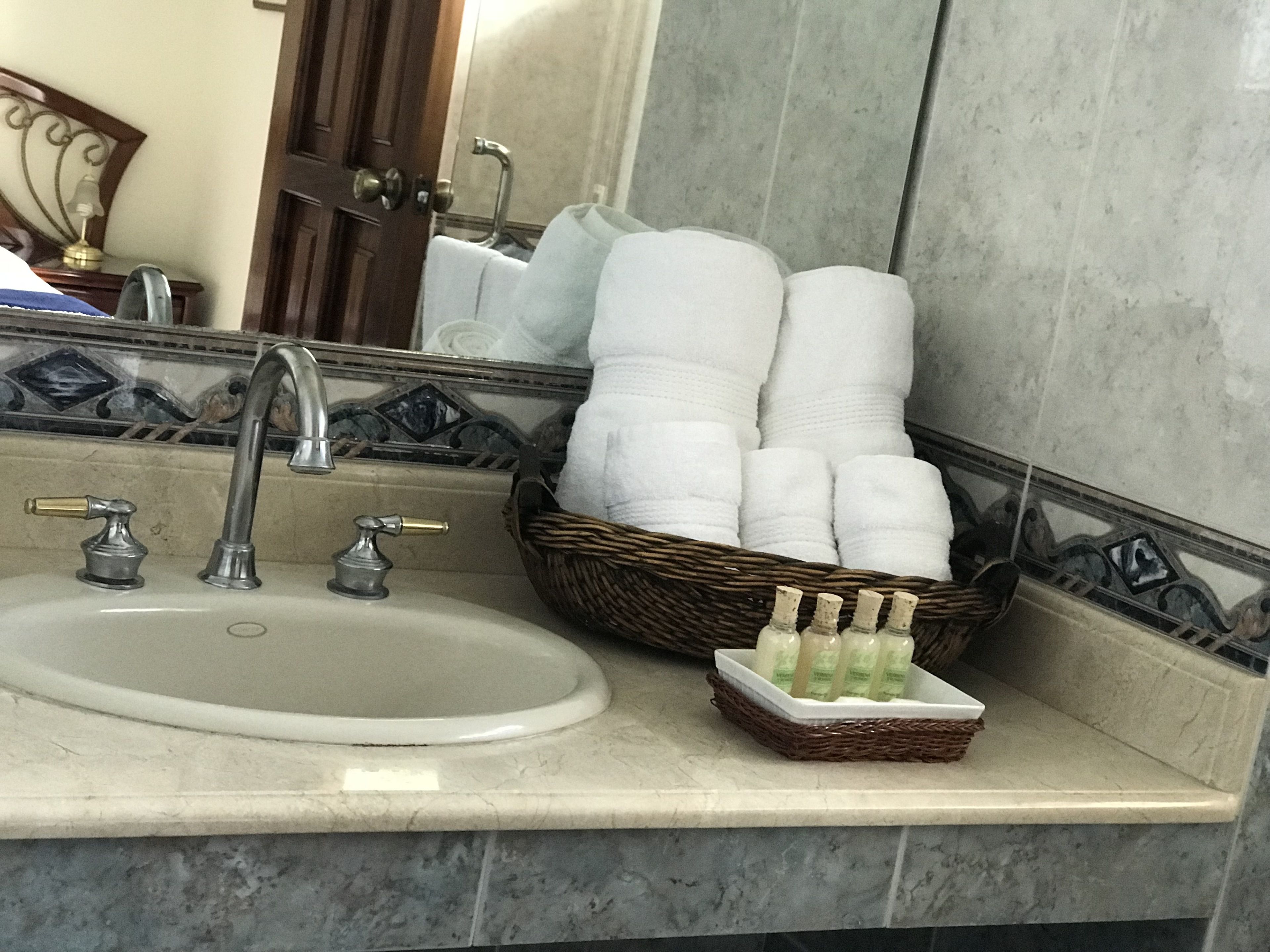 deluxe double room | bathroom | shower, free toiletries, hair dryer, towels