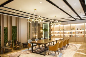 Coin salon dans le hall