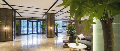 Sala de estar en el lobby