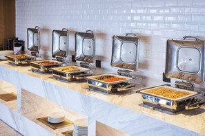 Daily buffet breakfast for a fee - Atour Hotel Red Star Changsha (Changsha)