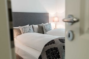 1 Schlafzimmer, Reisekinderbett, WLAN, Bettwäsche