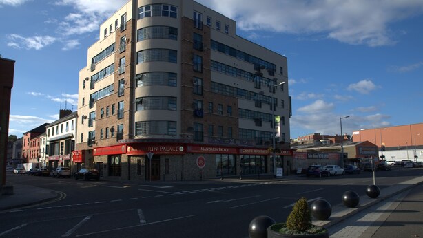 Unclassified image, 1 of 16, button - City Center Apartment (Londonderry)