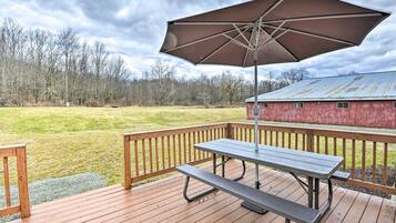 Room (Secluded Suite Getaway Closest to NYC) | Balcony